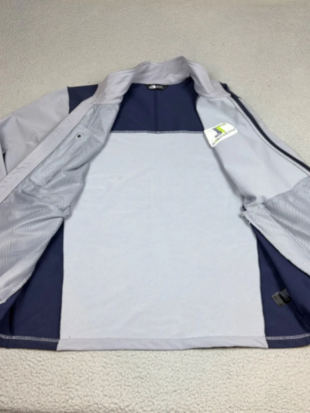 The North Face Jacket Men XL Blue Gray  Full Zip Windwall ThoughtLogic NWT Flaw